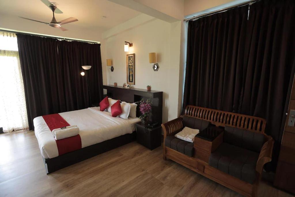 Paddyfield Inn Mananthavady Extérieur photo