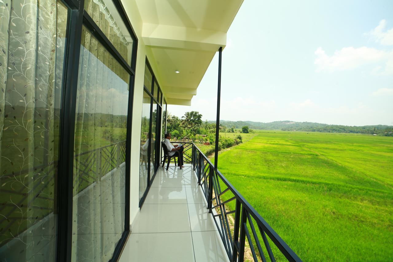 Paddyfield Inn Mananthavady Extérieur photo
