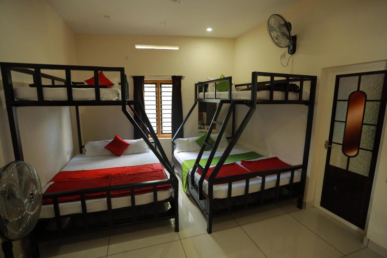 Paddyfield Inn Mananthavady Extérieur photo