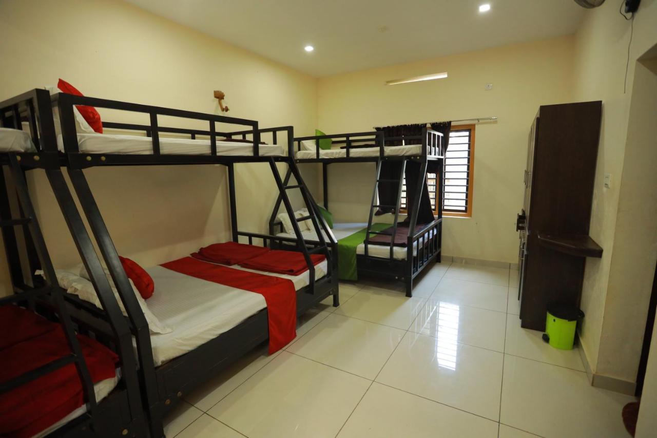 Paddyfield Inn Mananthavady Extérieur photo