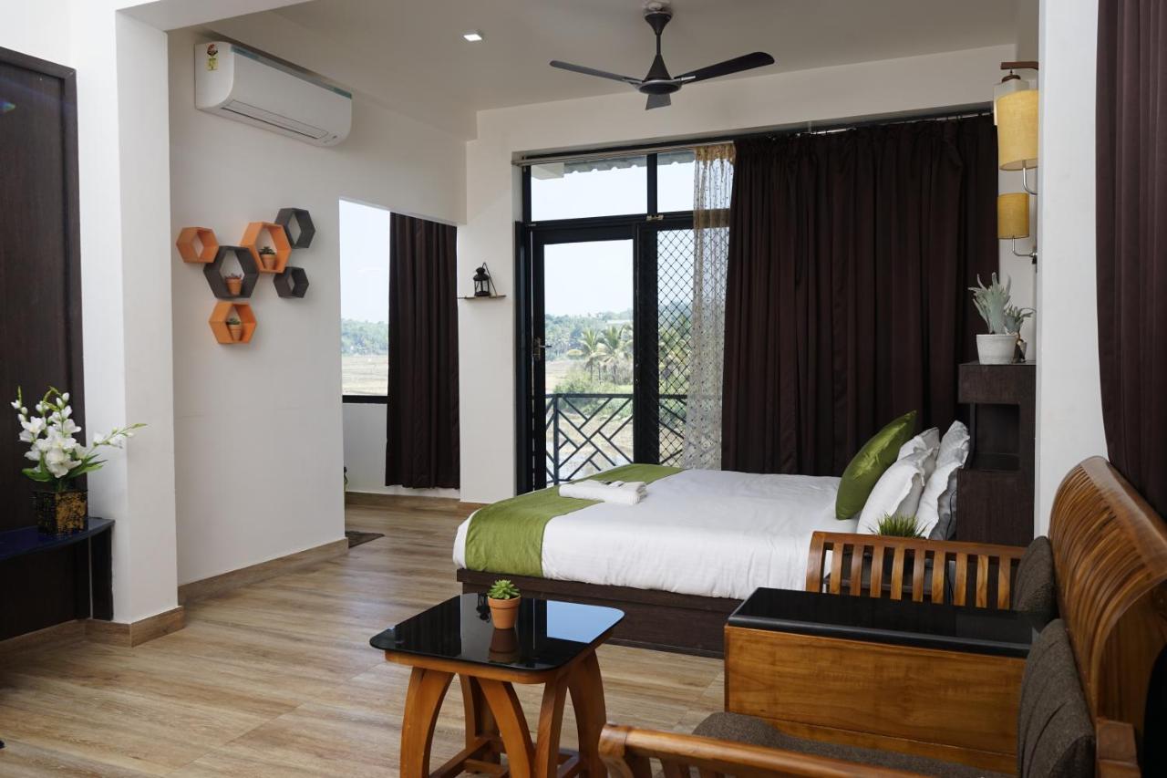 Paddyfield Inn Mananthavady Extérieur photo